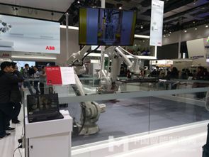 攜超群力作增輝工博會(huì) ABB盡展機(jī)器人巨擘風(fēng)采